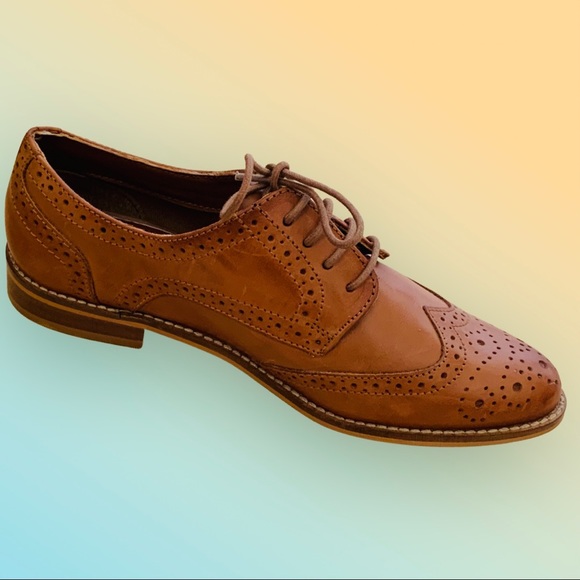 Vogue with Brogues🤩 - Picture 2 of 5